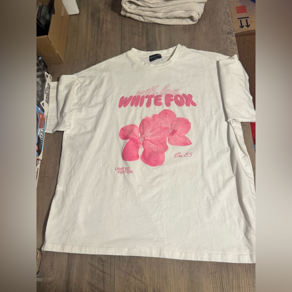 Limited White Fox with love forever